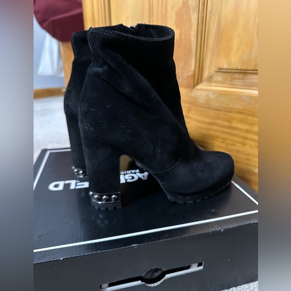 Karl Lagerfeld Lenore Bootie size 7 WORN ONCE GREAT CONDITION - Picture 2 of 7